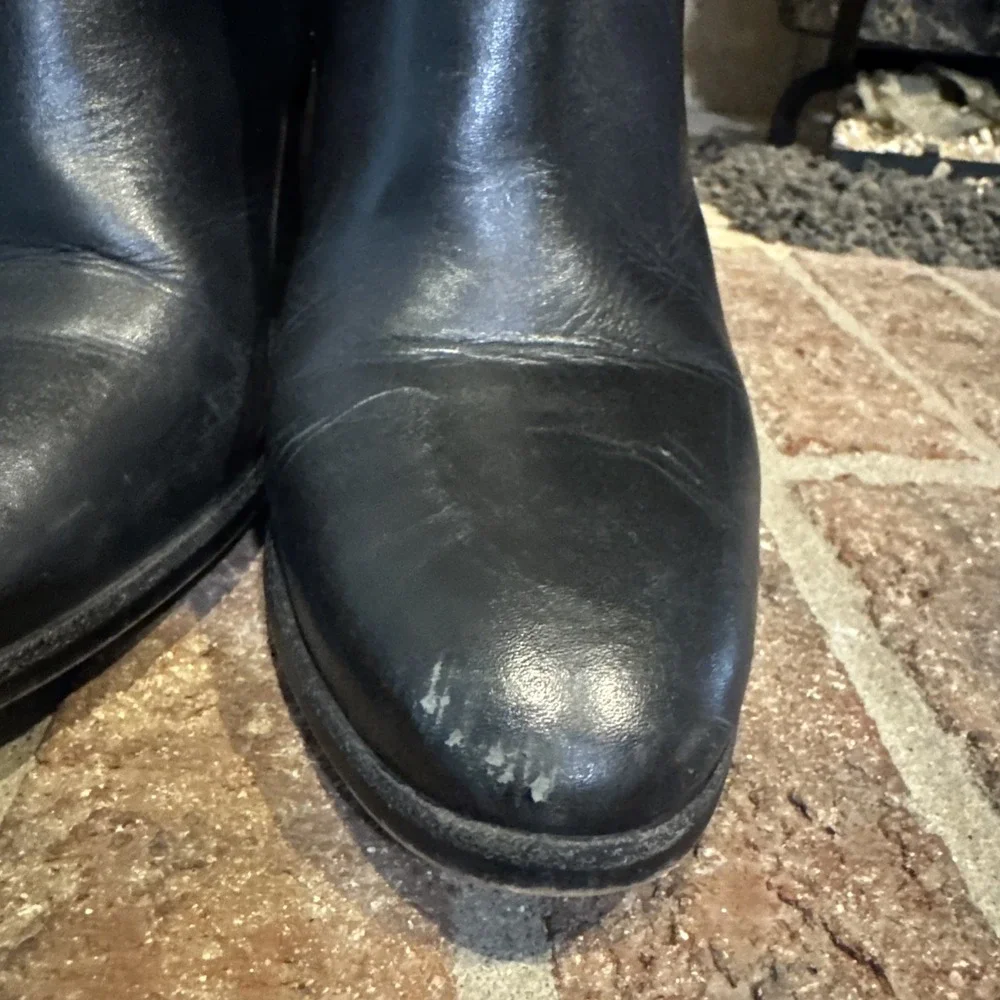 Coach Olivia Black Leather Bootie Block Heel Women's‎ Size 6.5B